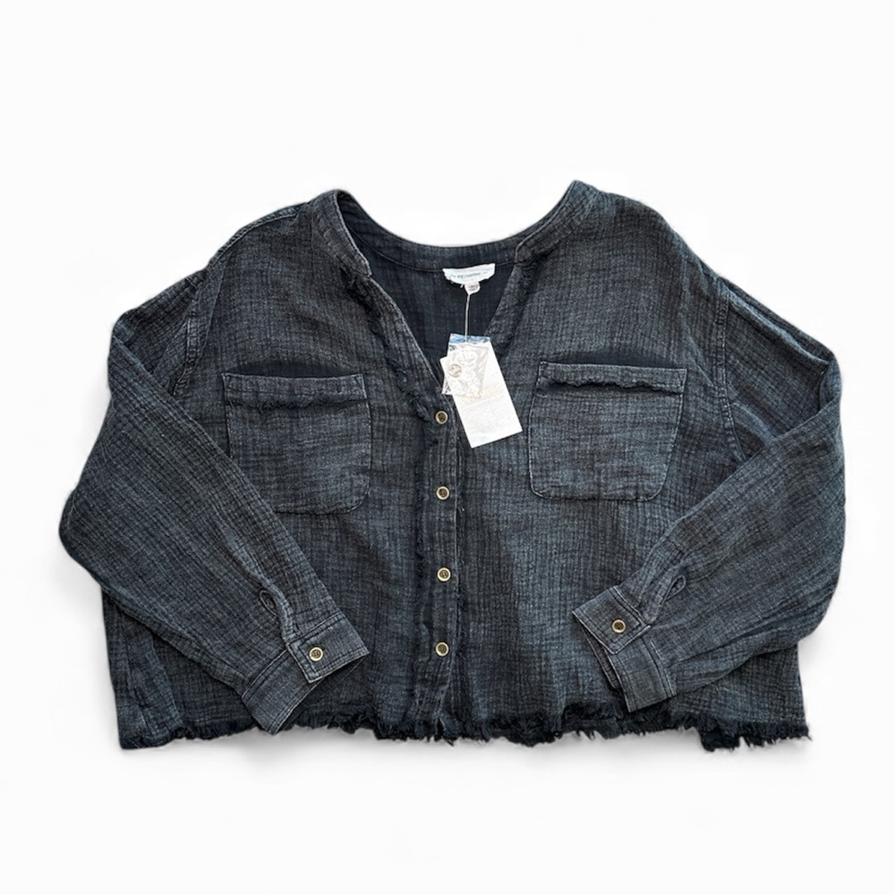 Eesome Charcoal Frayed Crop Top Flannel
